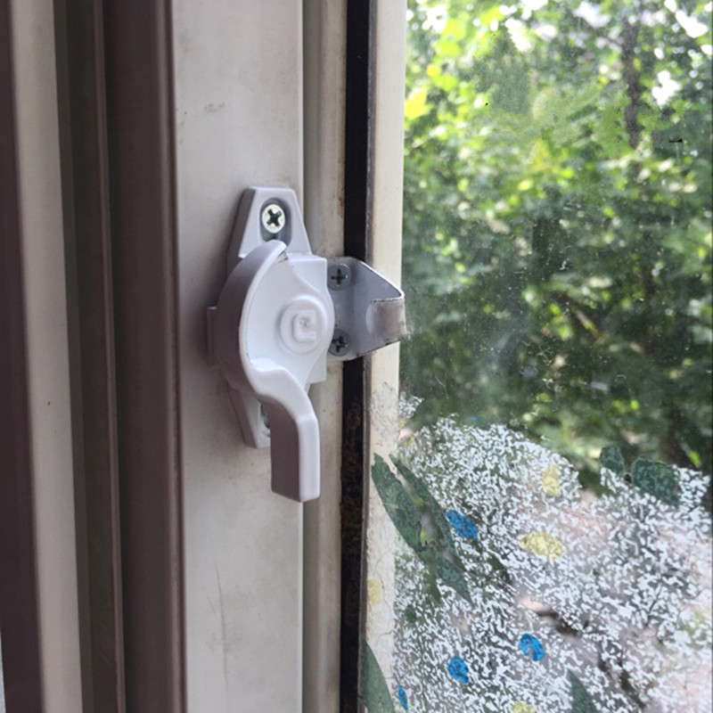 1pcs Child safety Window Latch - Furniture Hardware Fitting recensie en prijs