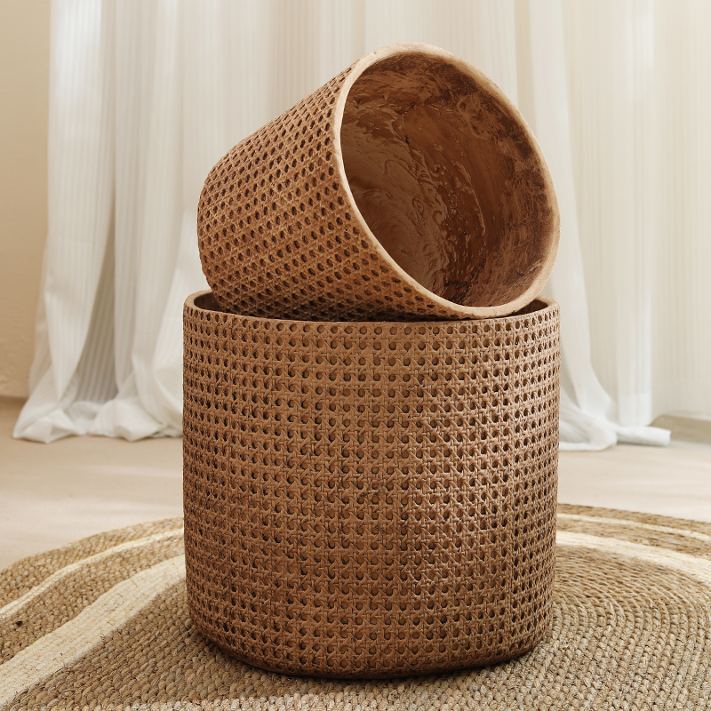 Furniture for small-sized apar - Furniture Paradise & Hardware Ghaziabad Photos recensie en prijs
